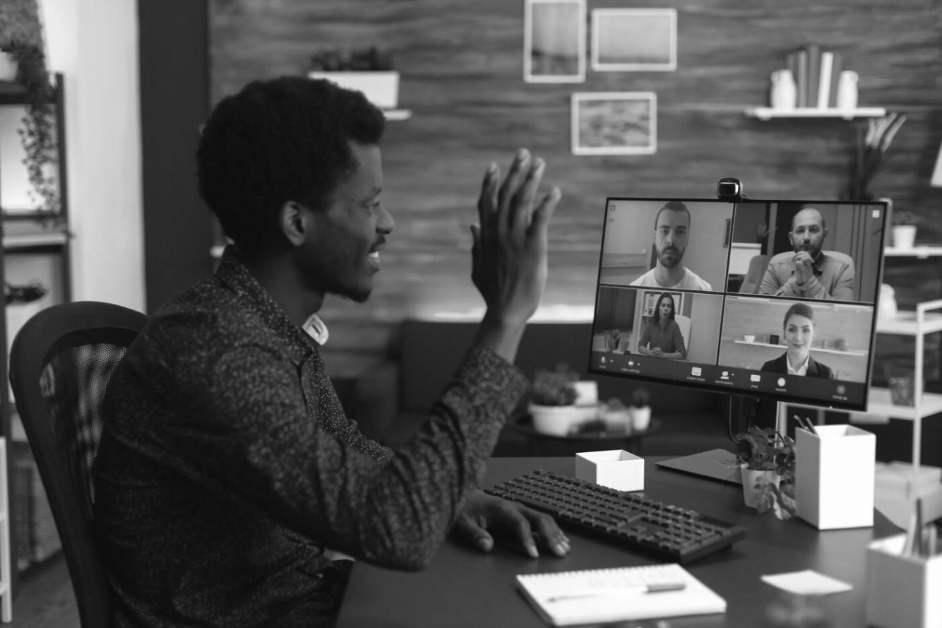 Realistische Finanzszenarien